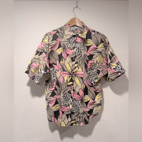 VINTAGE Zebra Abstract Short Sleeve Button Up - Picture 2 of 5